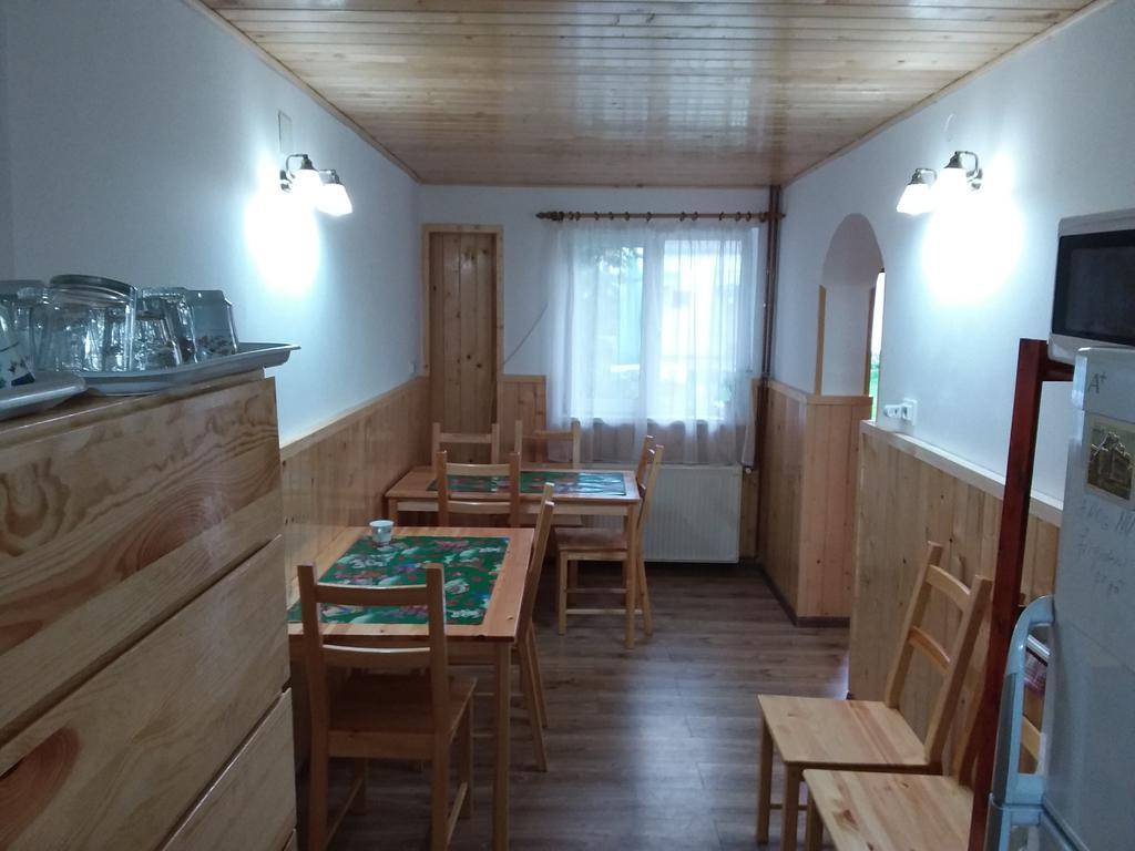Pensiunea Montan Szászbuda Kültér fotó